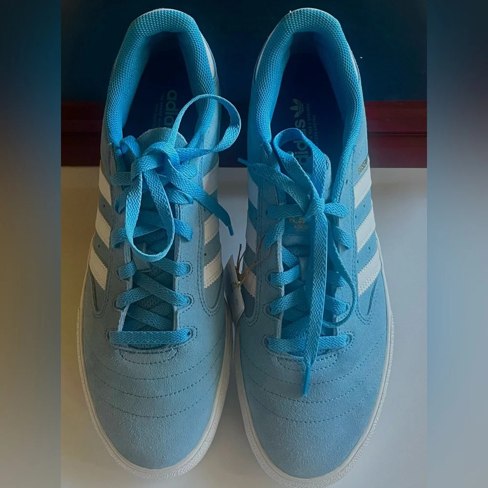 Adidas Suede Skate Boarding Tennis Shoes
